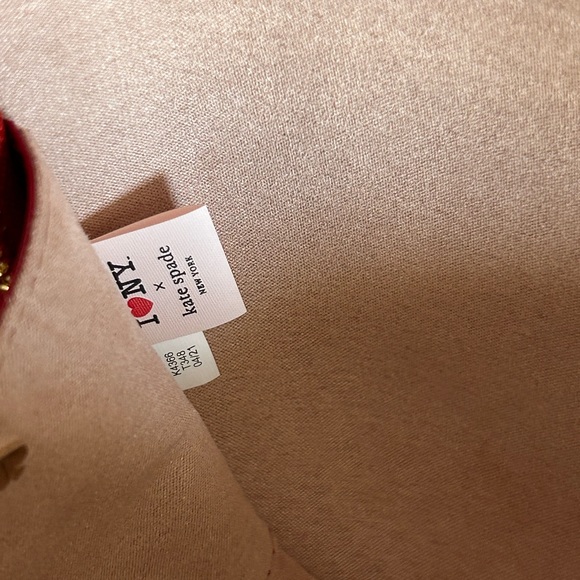 NWT - I Love NY X Kate Spade New York Big Apple Crossbody - Picture 12 of 14